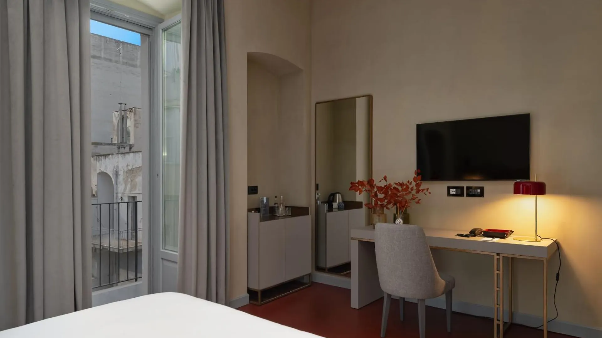 Vis Urban Suites&Spa Bari 0*,  Italien